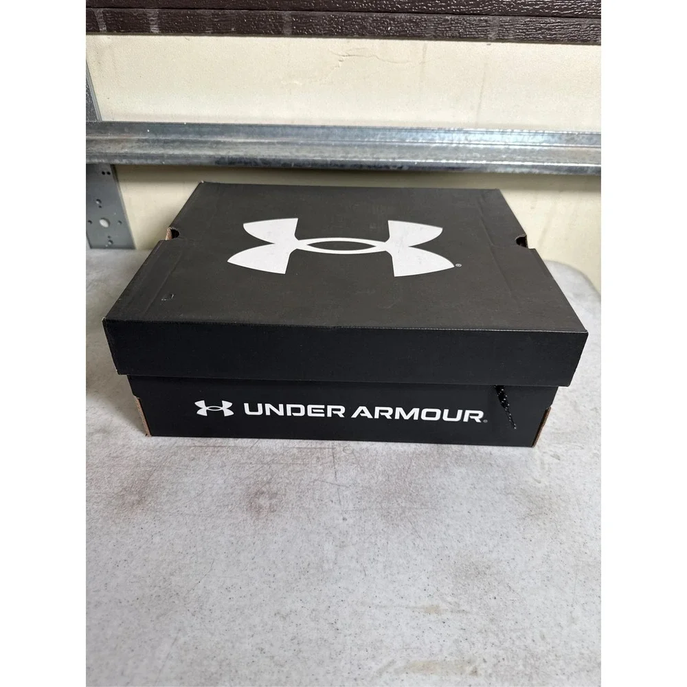 Under Armour name under